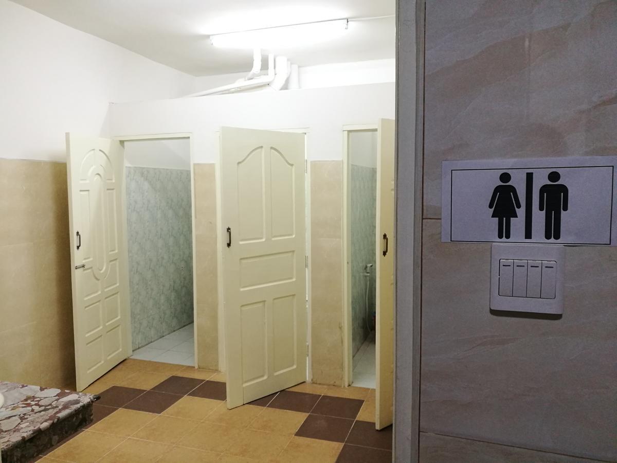 יאנגון Dengba Hostel מראה חיצוני תמונה