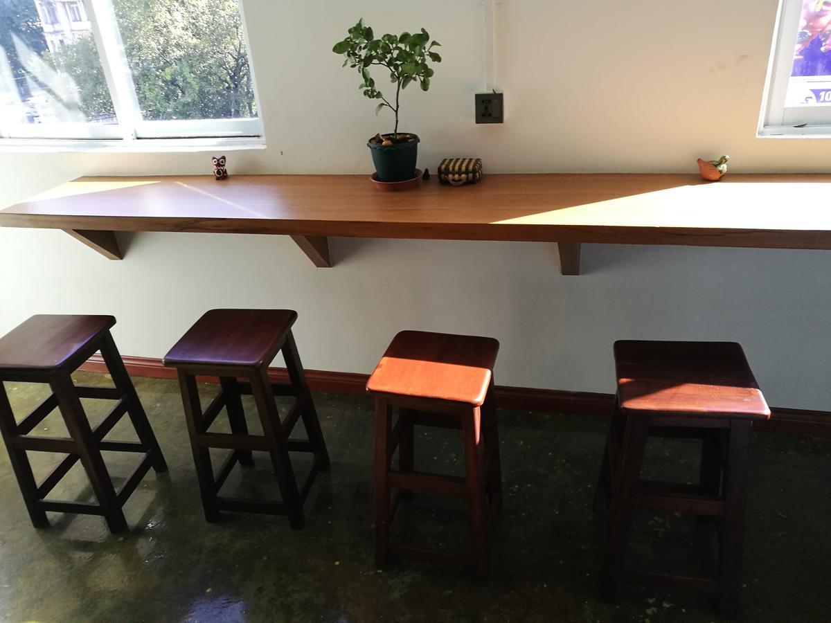 יאנגון Dengba Hostel מראה חיצוני תמונה
