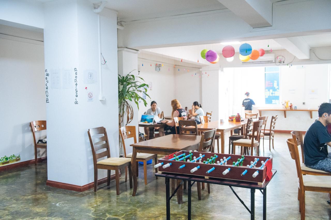 יאנגון Dengba Hostel מראה חיצוני תמונה