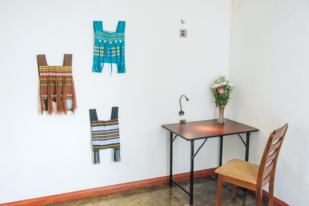 יאנגון Dengba Hostel מראה חיצוני תמונה