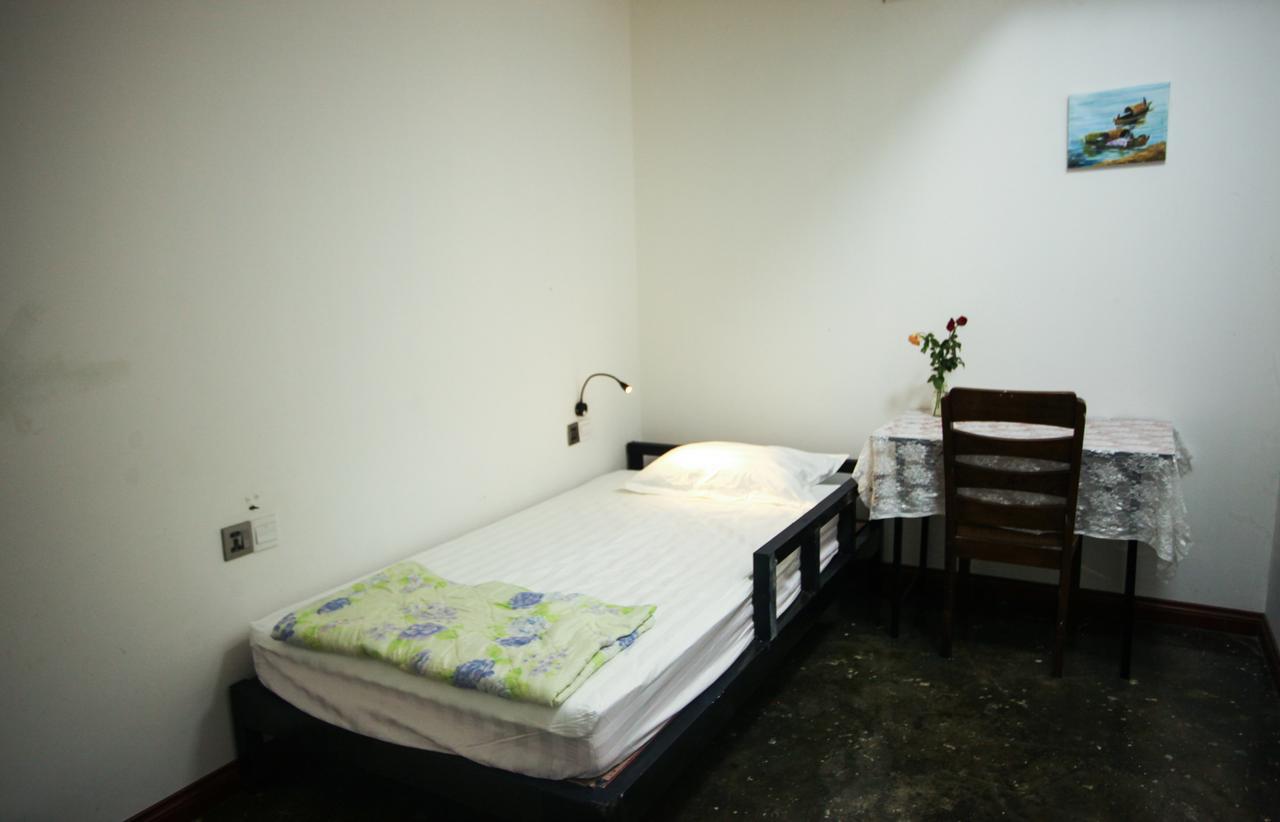 יאנגון Dengba Hostel מראה חיצוני תמונה