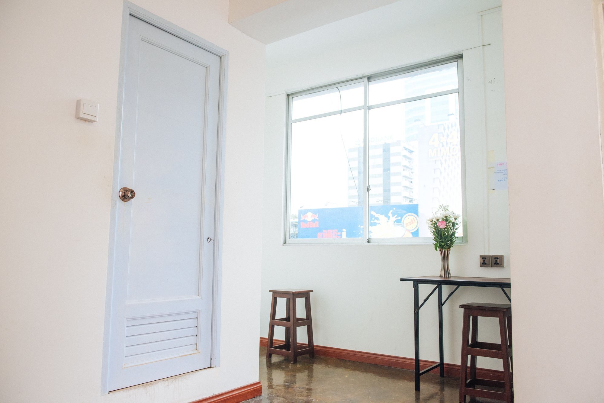 יאנגון Dengba Hostel מראה חיצוני תמונה