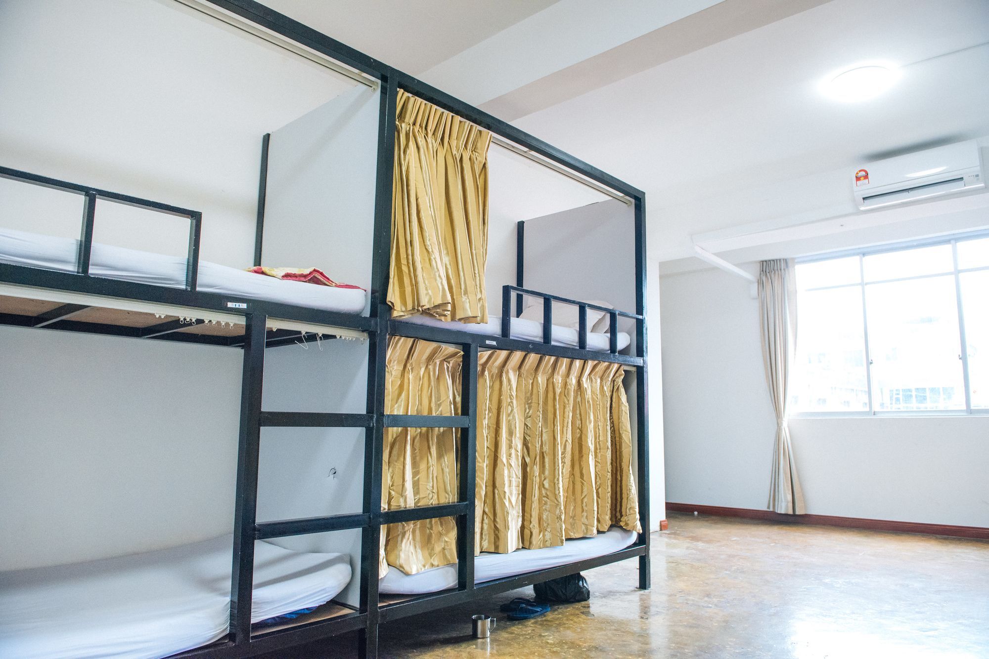 יאנגון Dengba Hostel מראה חיצוני תמונה